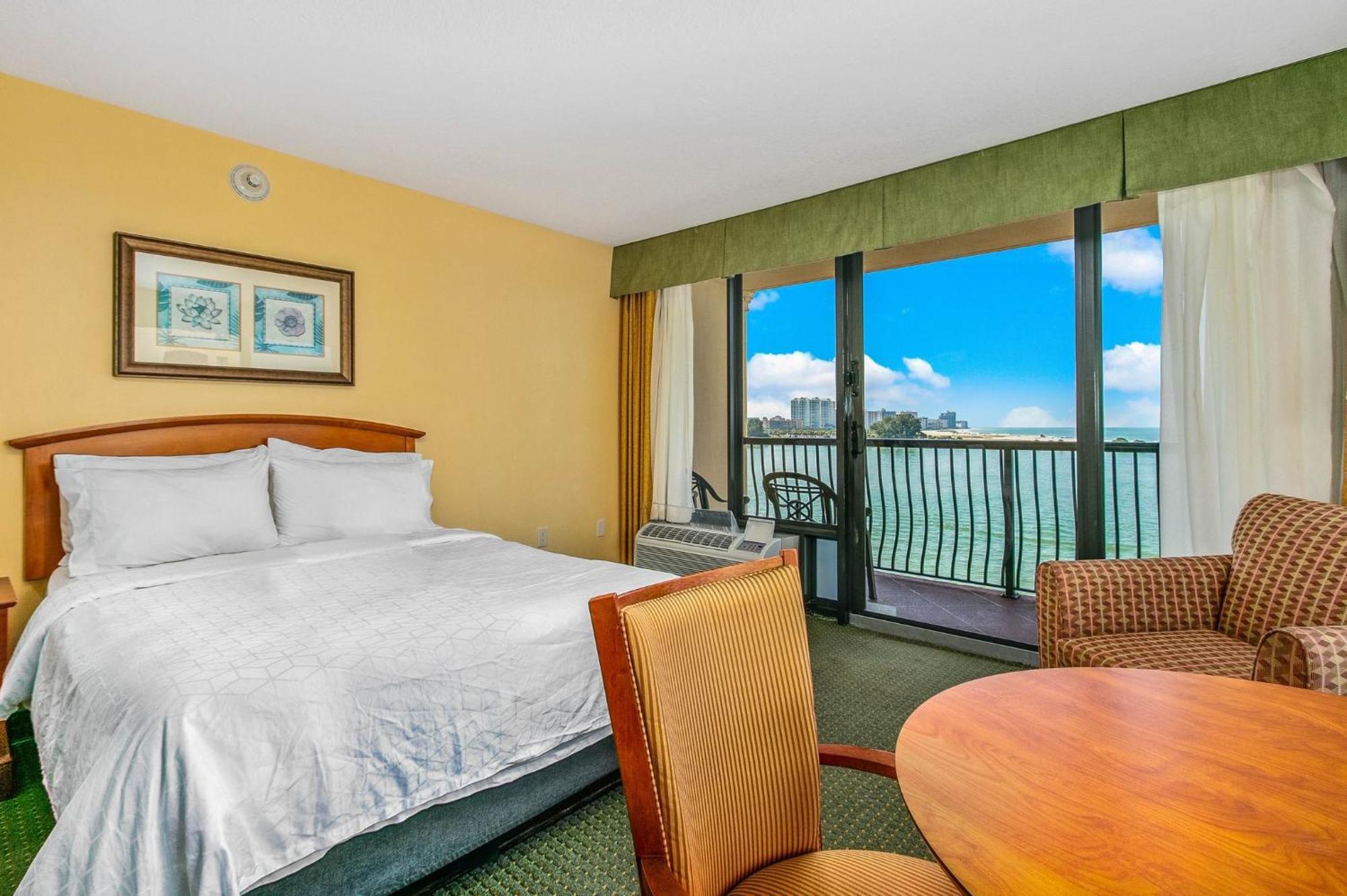 Holiday Inn & Suites Clearwater Beach, An Ihg Hotel Экстерьер фото
